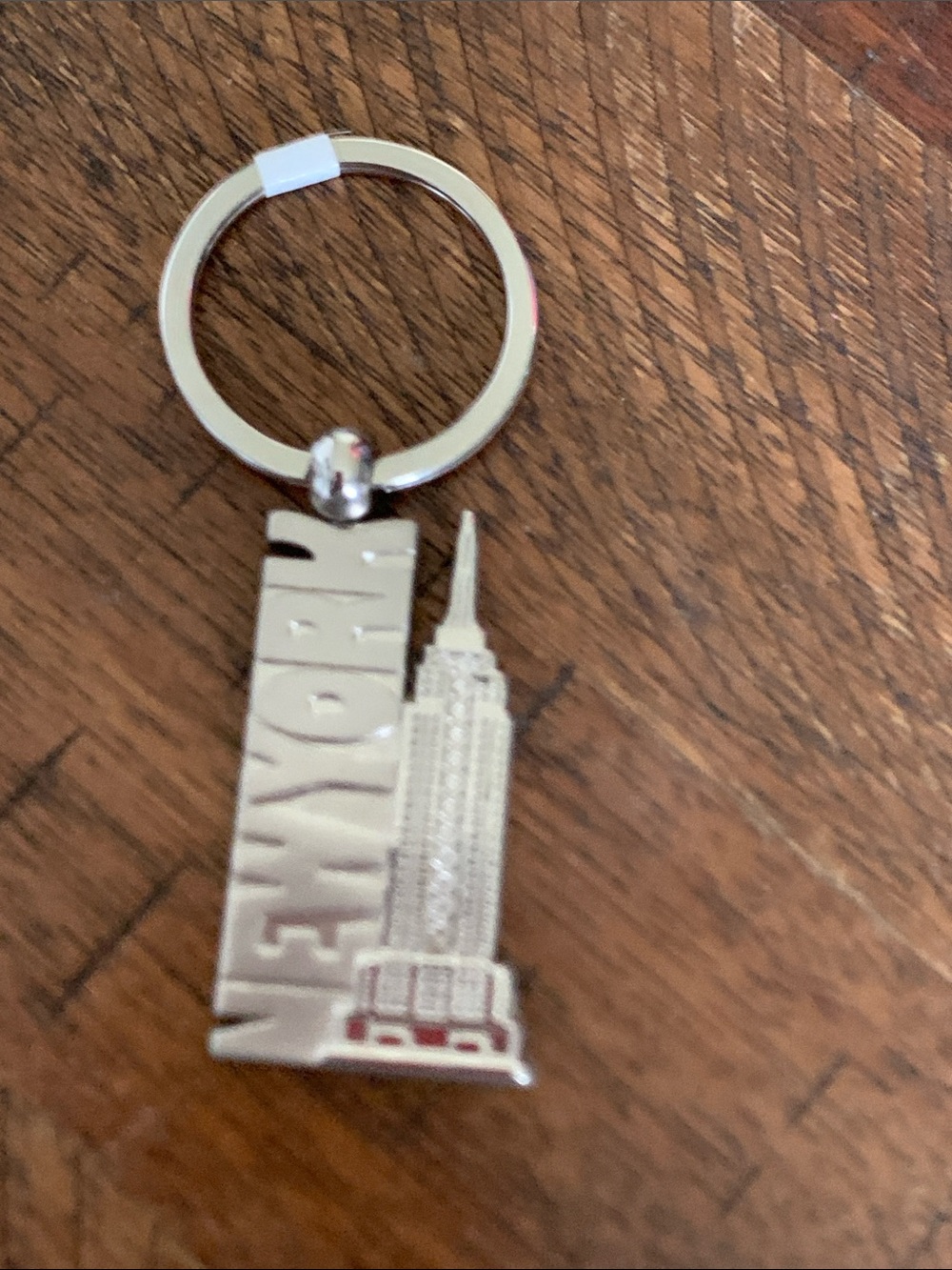 Silver New York Skyline Keychain - Metal Souvenir